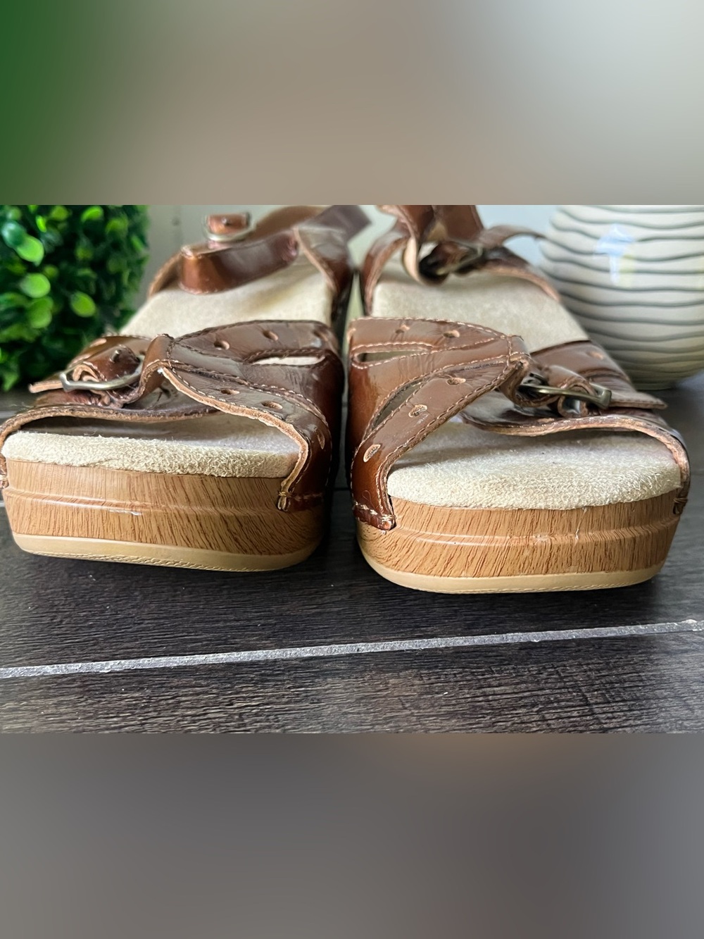 Dansko Sissy Patent Leather Copper Brown Clog Sandals Sz 40(US9.5-10) 9805162200 - Picture 12 of 15